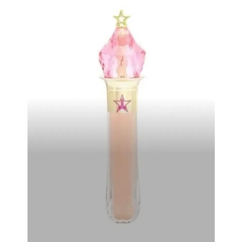 JEFFREE STAR - NWT - Magic Star Concealer in C12 (Medium Skin/Peach Undertones)